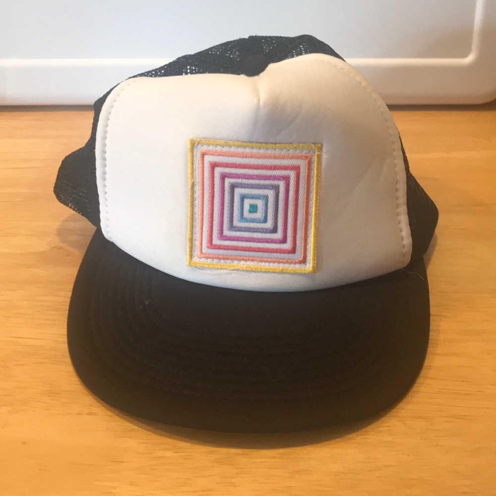 LuLaRoe trucker hat